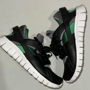 Men’s Nike Huaraches